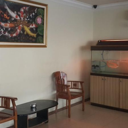 โรงแรมบาตัม สตาร์ Batam ภายนอก รูปภาพ